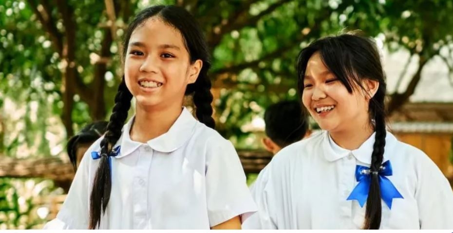 Students now free to choose their hairstyles, Thai court rules