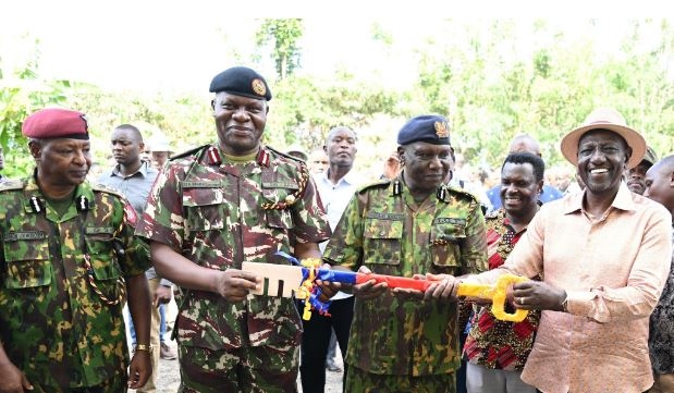 Ruto: State to review police salaries