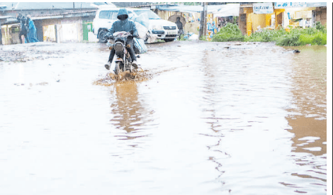 Heavy rains: Weatherman warns Kenyans to prepare for flooding