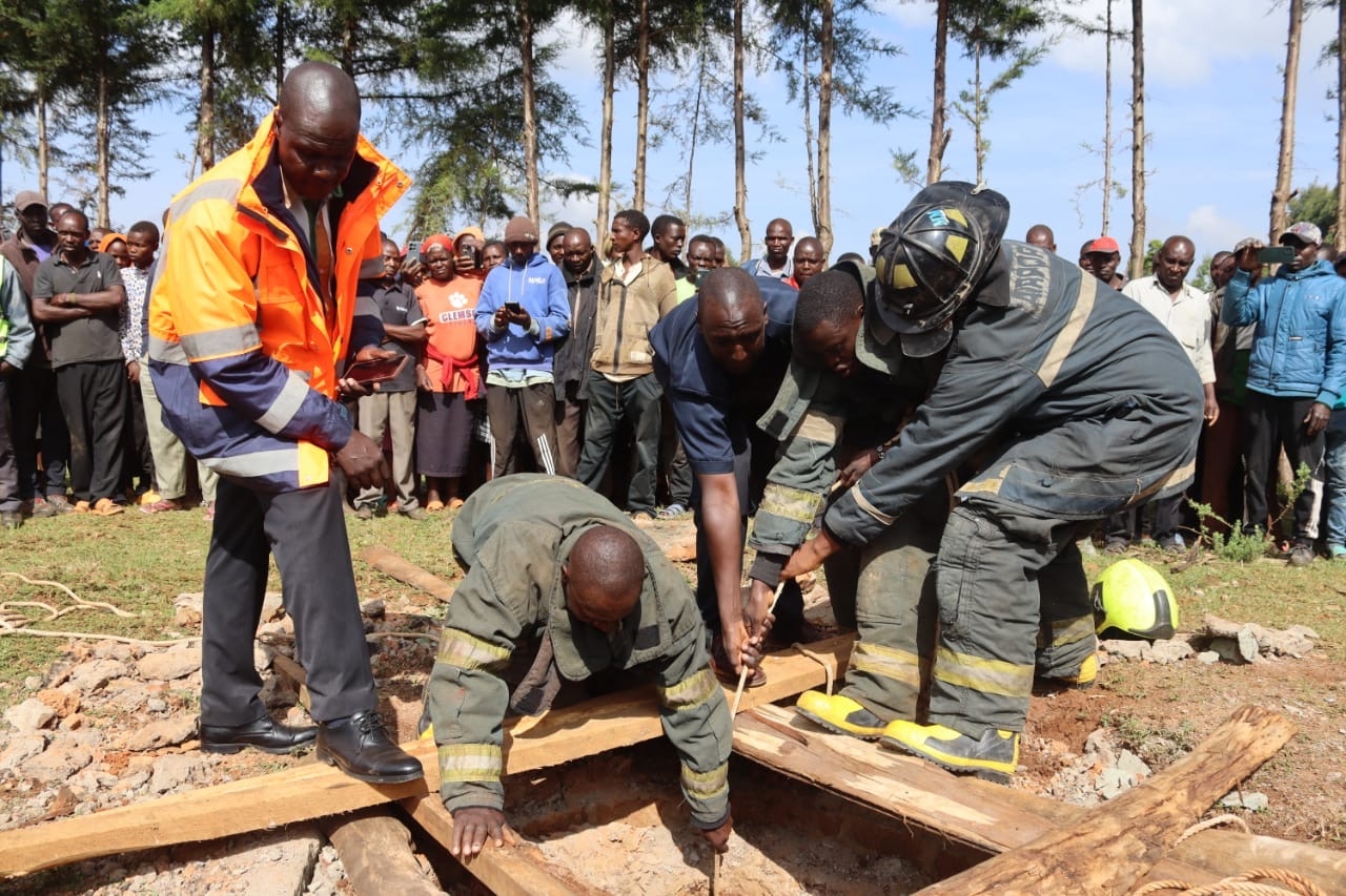 Two die by suffocation while cleaning borehole in Uasin Gishu