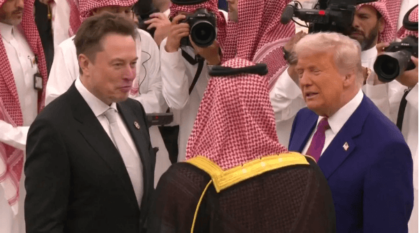 Trump kicks off Mideast visit amid calls for regional stability