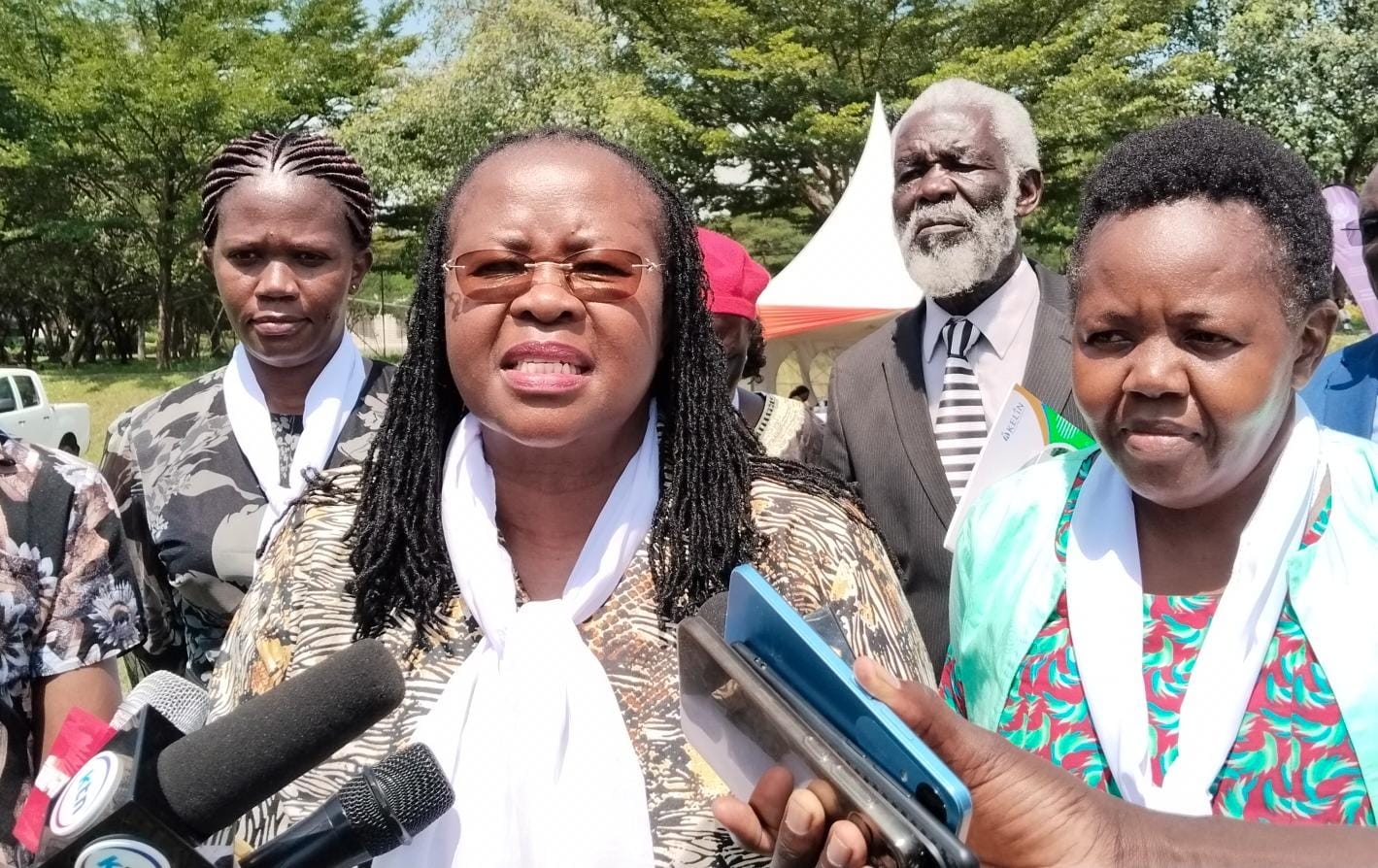 Senator Mumma leads campaign against GBV, teen pregnancies and HIV in Kisumu