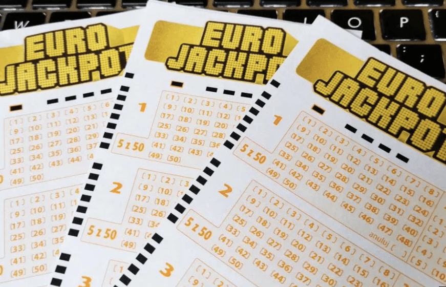 Thousands in Norway told they won up to millions in lottery error