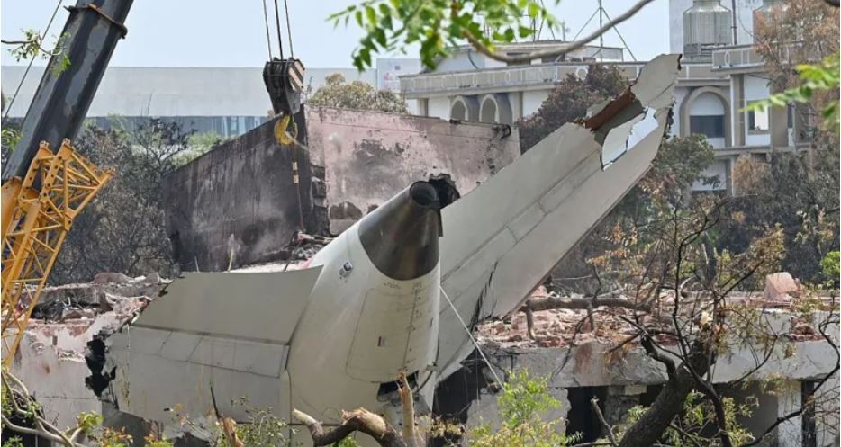 Investigators find cockpit voice recorder from crashed Air India flight