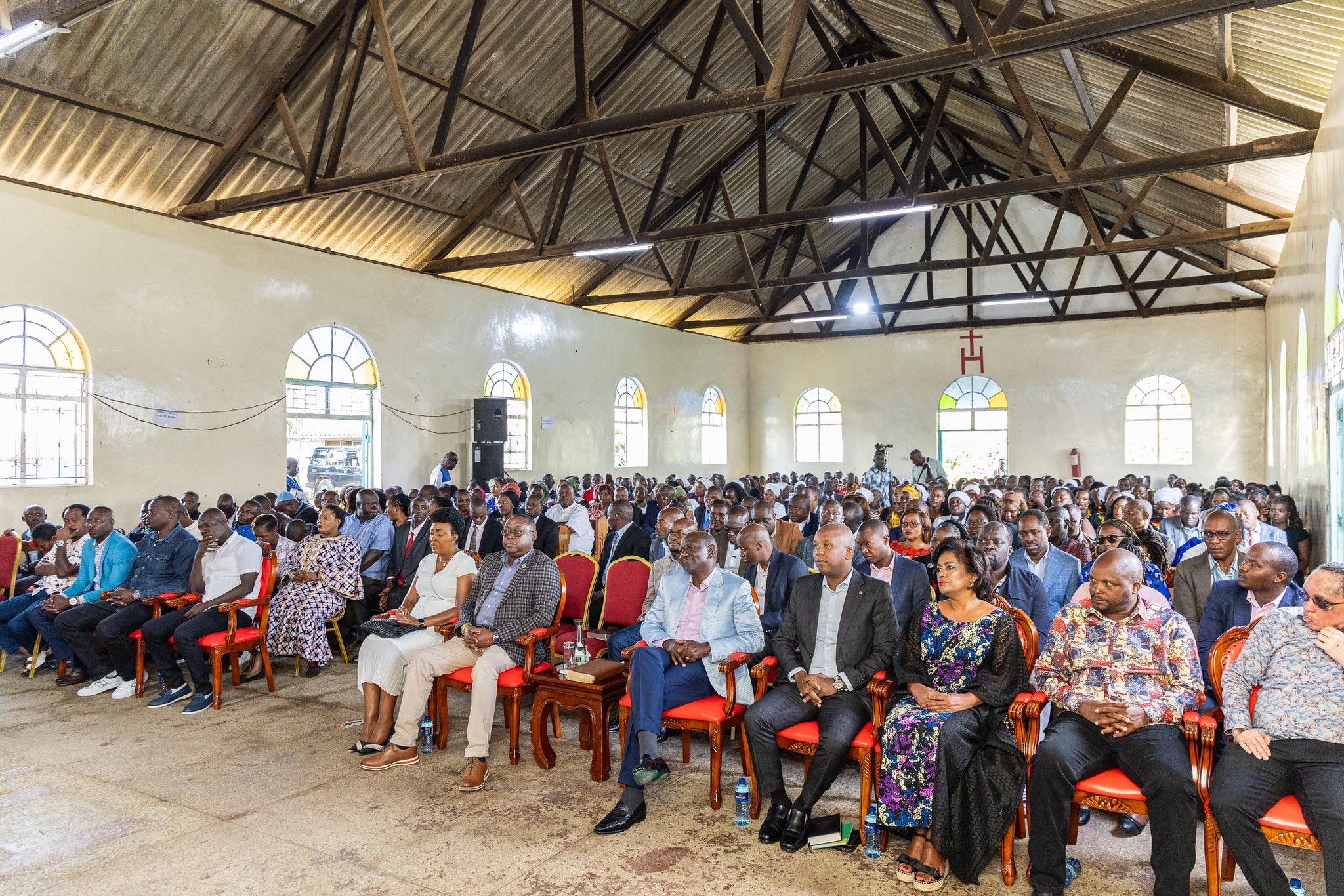 [PHOTOS] Ruto attends Sunday service in Nairobi