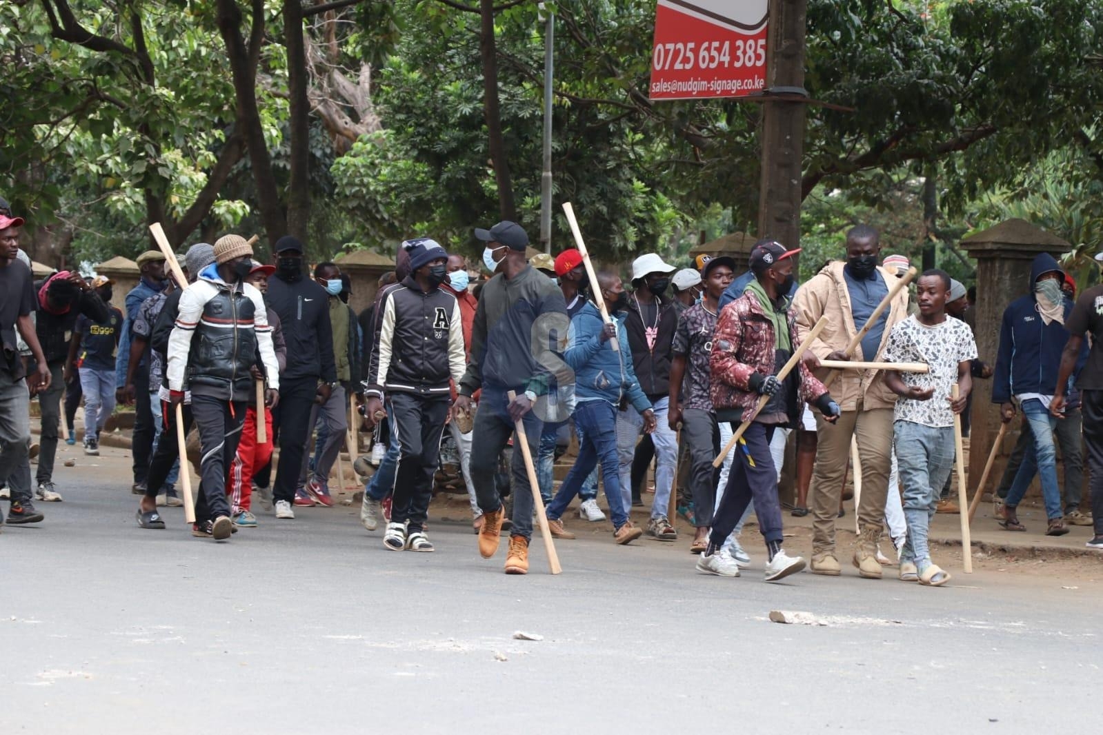 [PHOTO] How armed men with rungus stormed Nairobi CBD