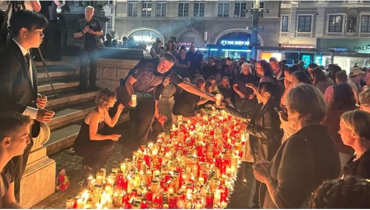 Austrians hold vigil to mourn 10 victims of school shooting