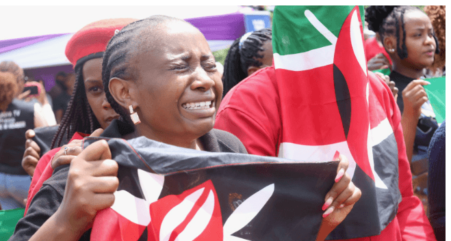 [PHOTOS] Tears, tributes as Boniface Kariuki laid to rest