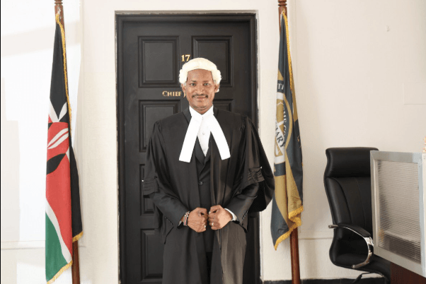 MP Babu wears Advocate's Robe in House, told to change