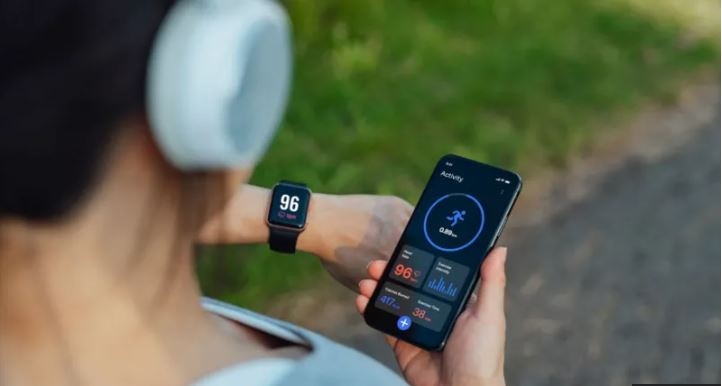 Just 7,000 steps a day cuts health risks, study says