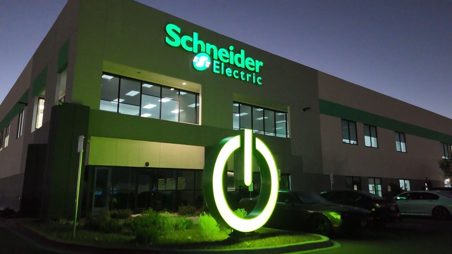 Schneider Electric unveils next-generation switchboards in East Africa