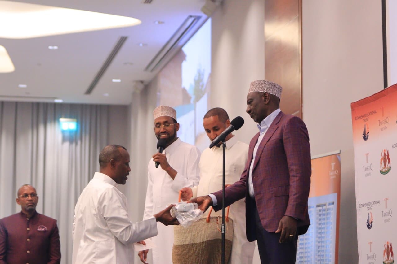 Ruto, Northeastern leaders raise Sh163m to support Madrasas