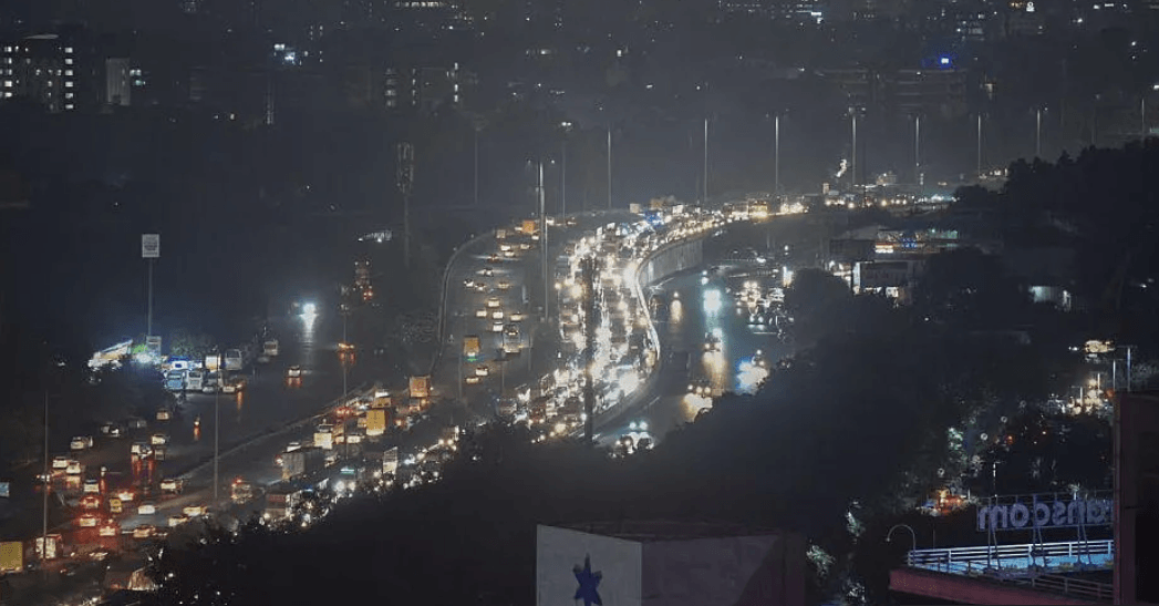 Eight-hour traffic jams in Delhi suburb as rains wreak havoc
