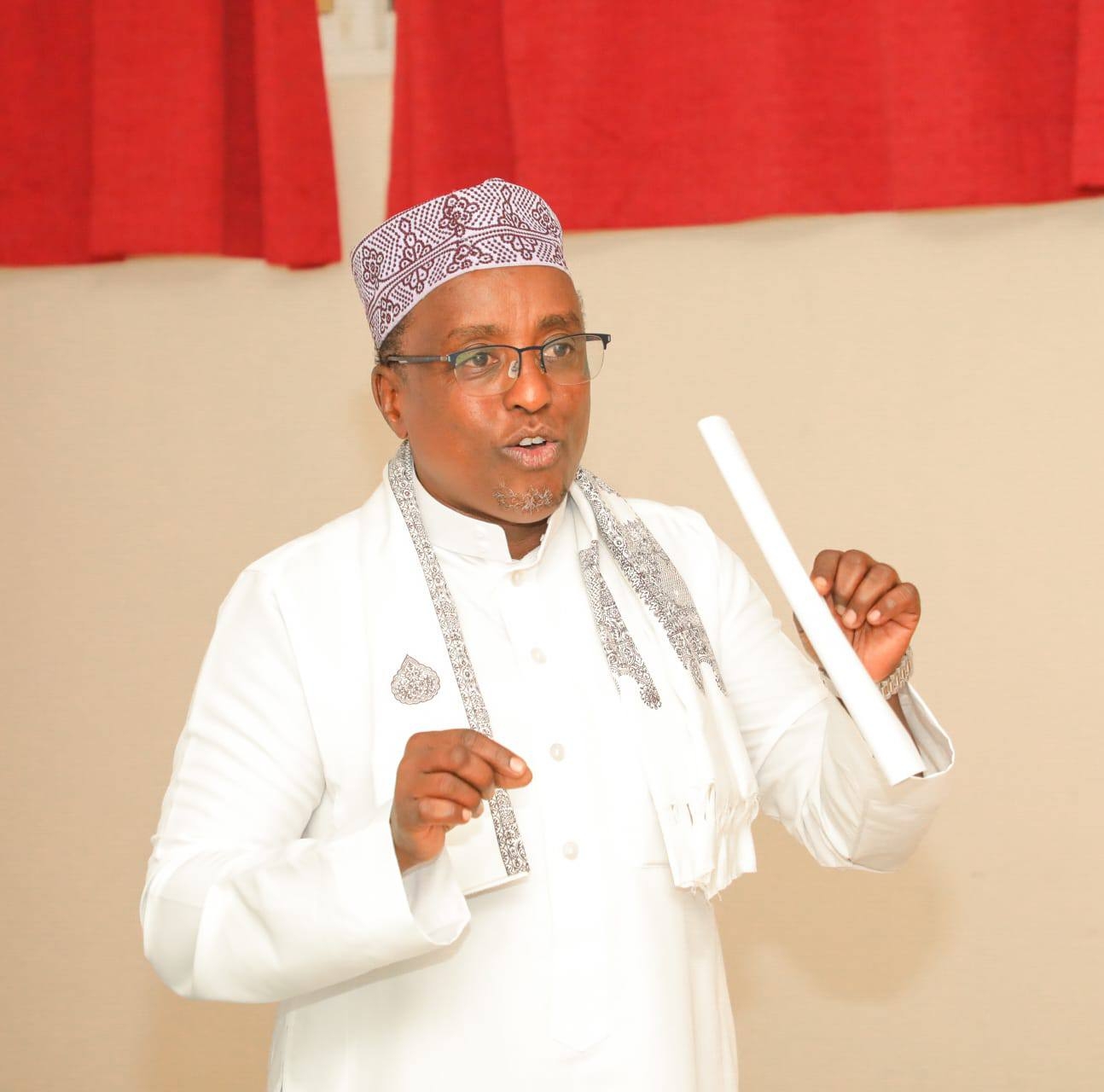 Garissa residents urged to acquire IDs, register as voters