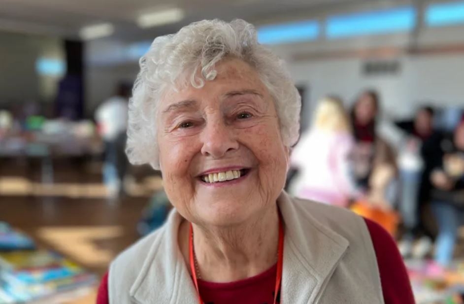 The woman helping 'forgotten children' at Christmas