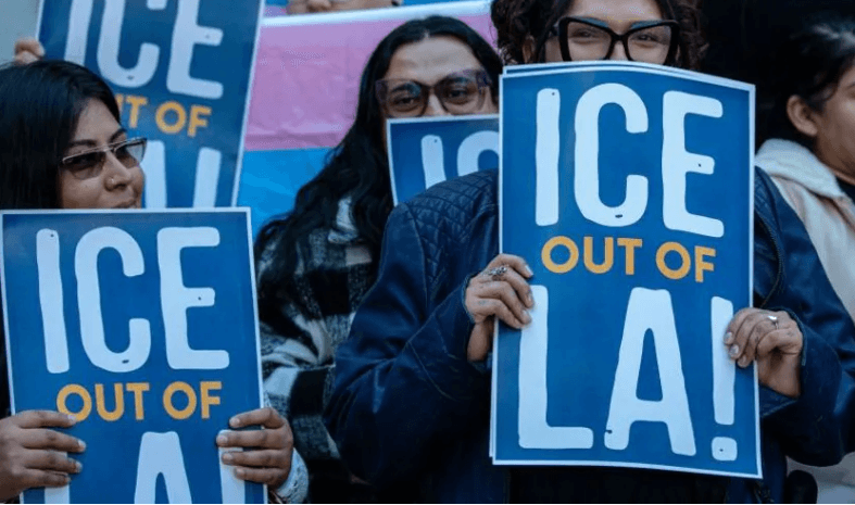 Los Angeles declares itself an immigration 'sanctuary'