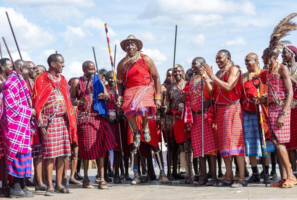 [PHOTOS] Ruto stuns as he steps out in Maasai attire