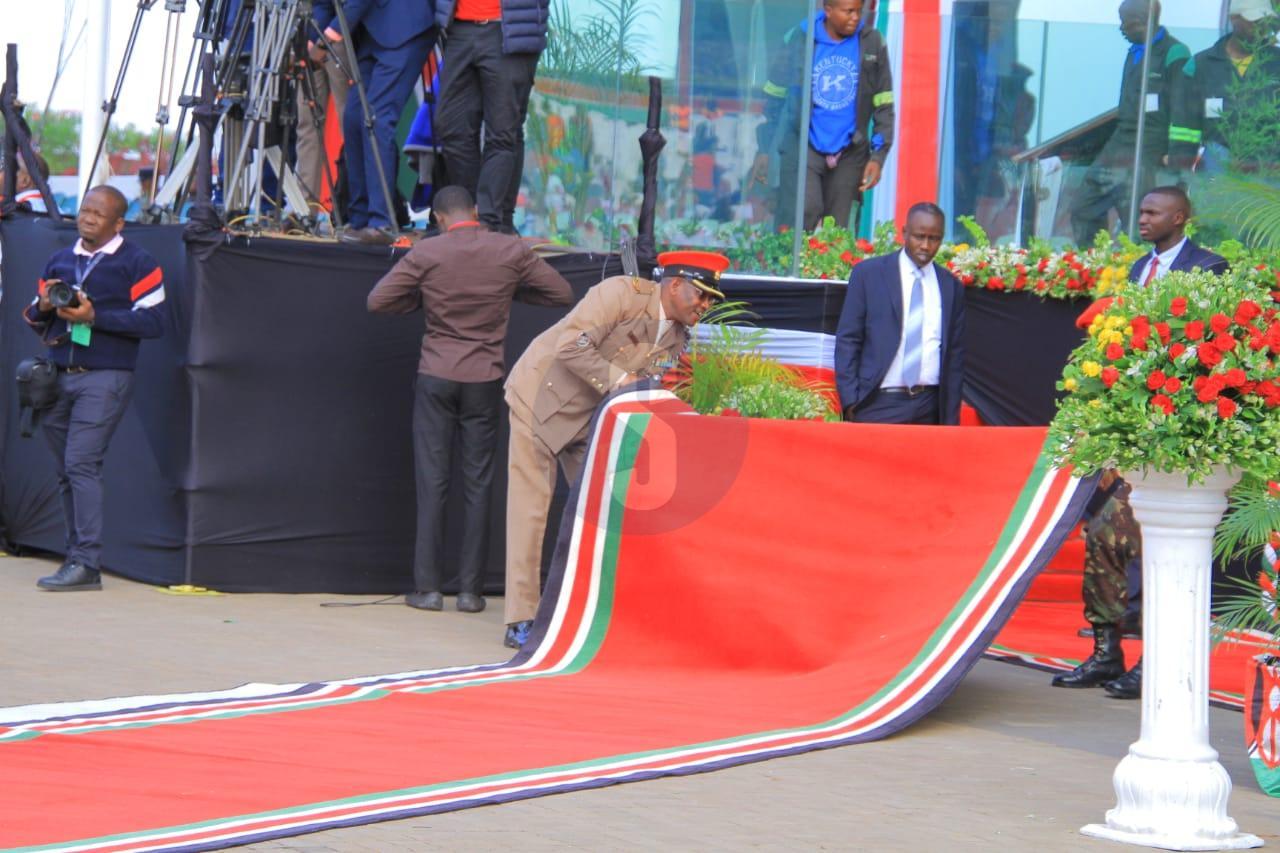 PHOTOS: Final touches  at Uhuru Gardens ahead of Jamhuri Day fete