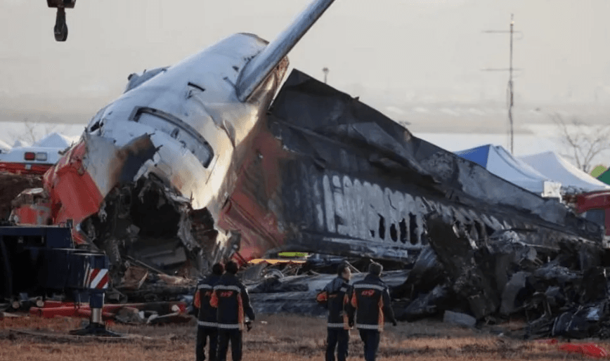 South Korea air crash recorders missing final four minutes