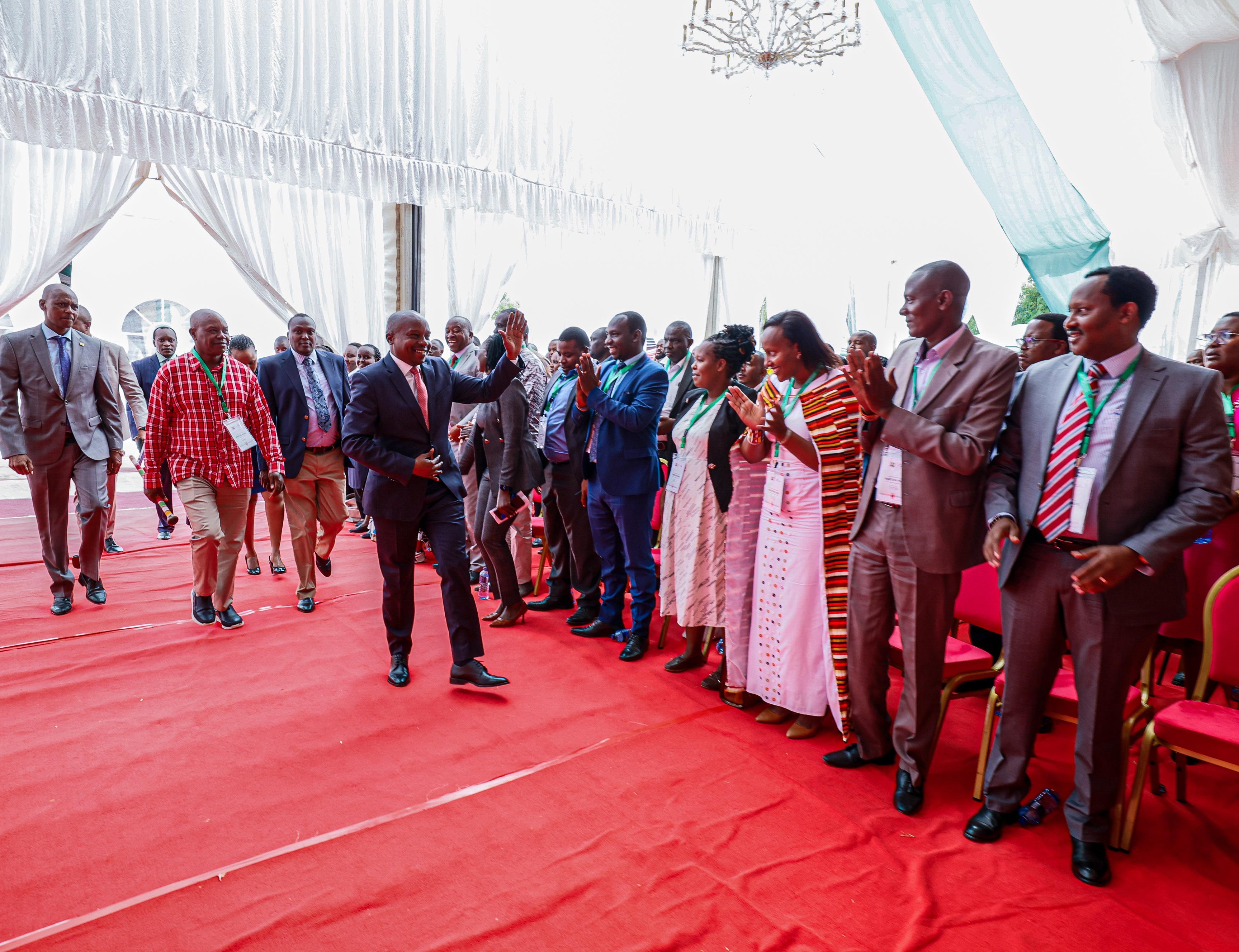 [PHOTOS] Kindiki hosts Kajiado leaders at Karen residence