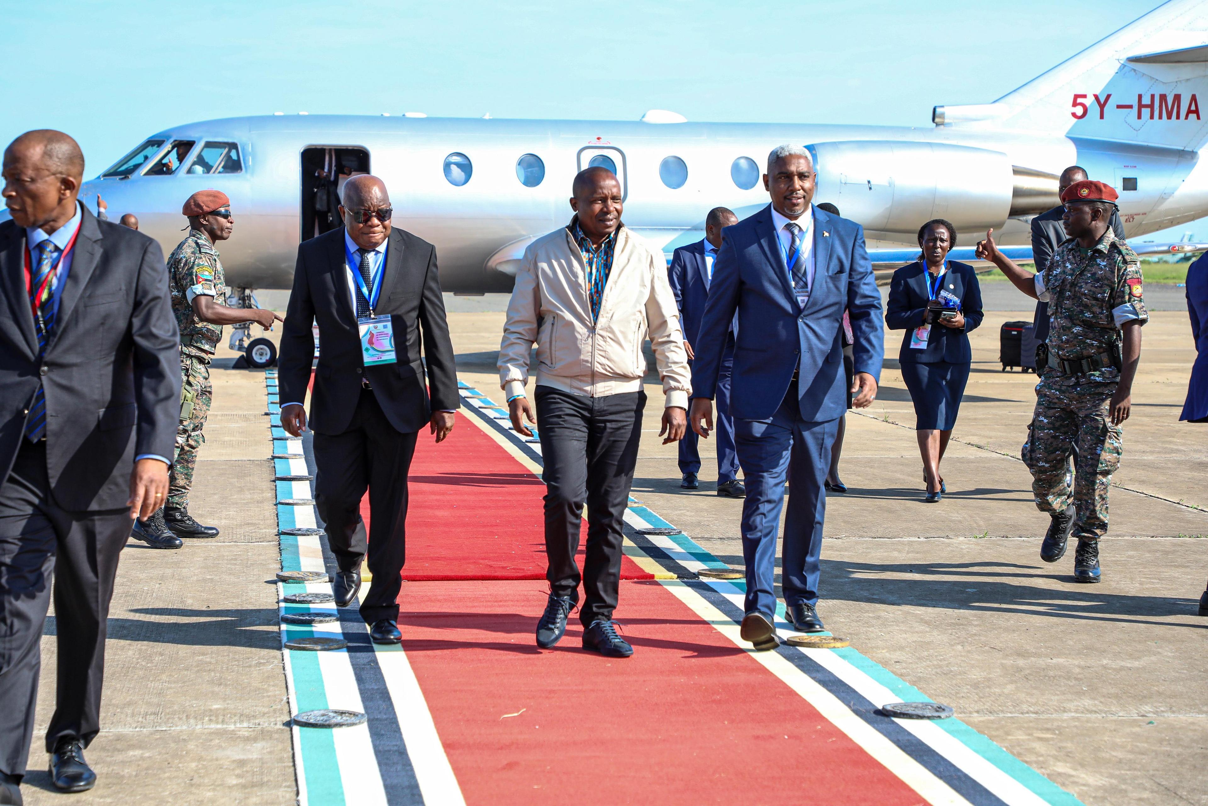 [PHOTOS] DP Kindiki arrives in Mozambique