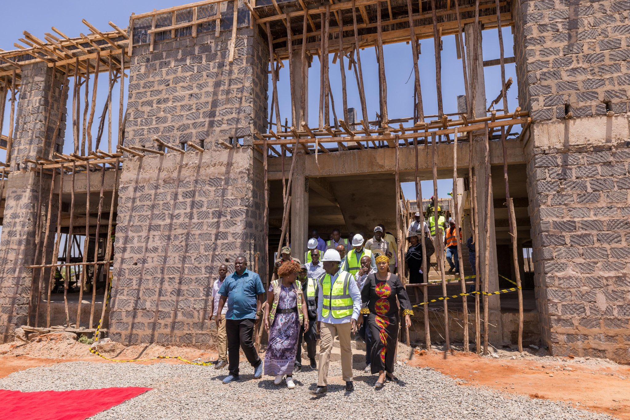 [PHOTOS] Ruto inspects Sh50m Maungu Market in Taita Taveta