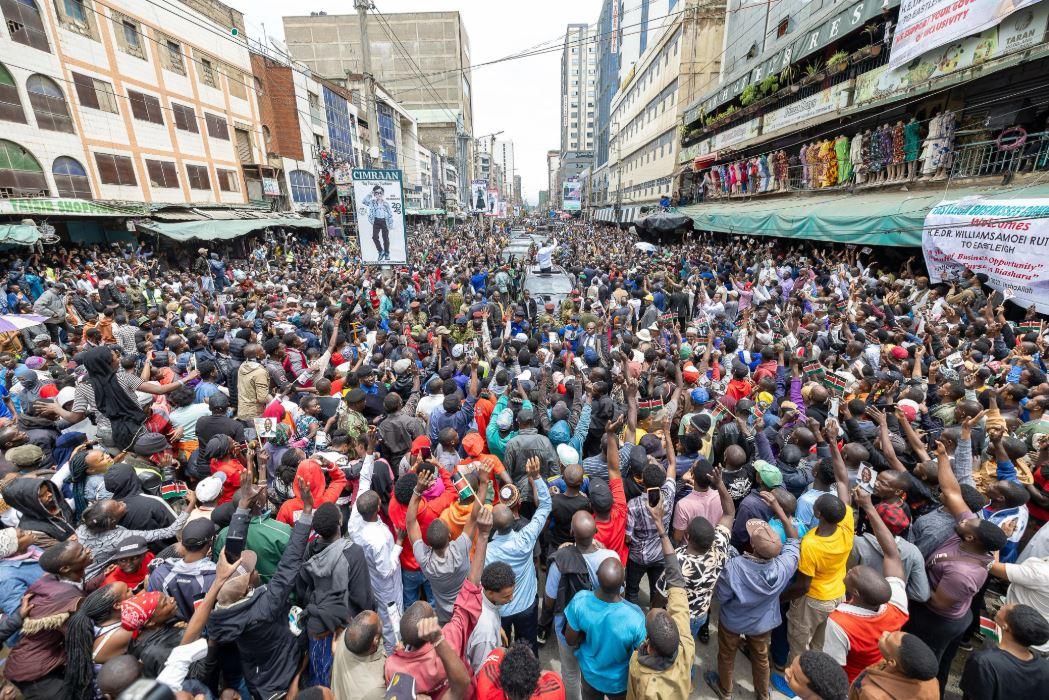 Ruto holds rallies in Kamukunji as he inspects projects