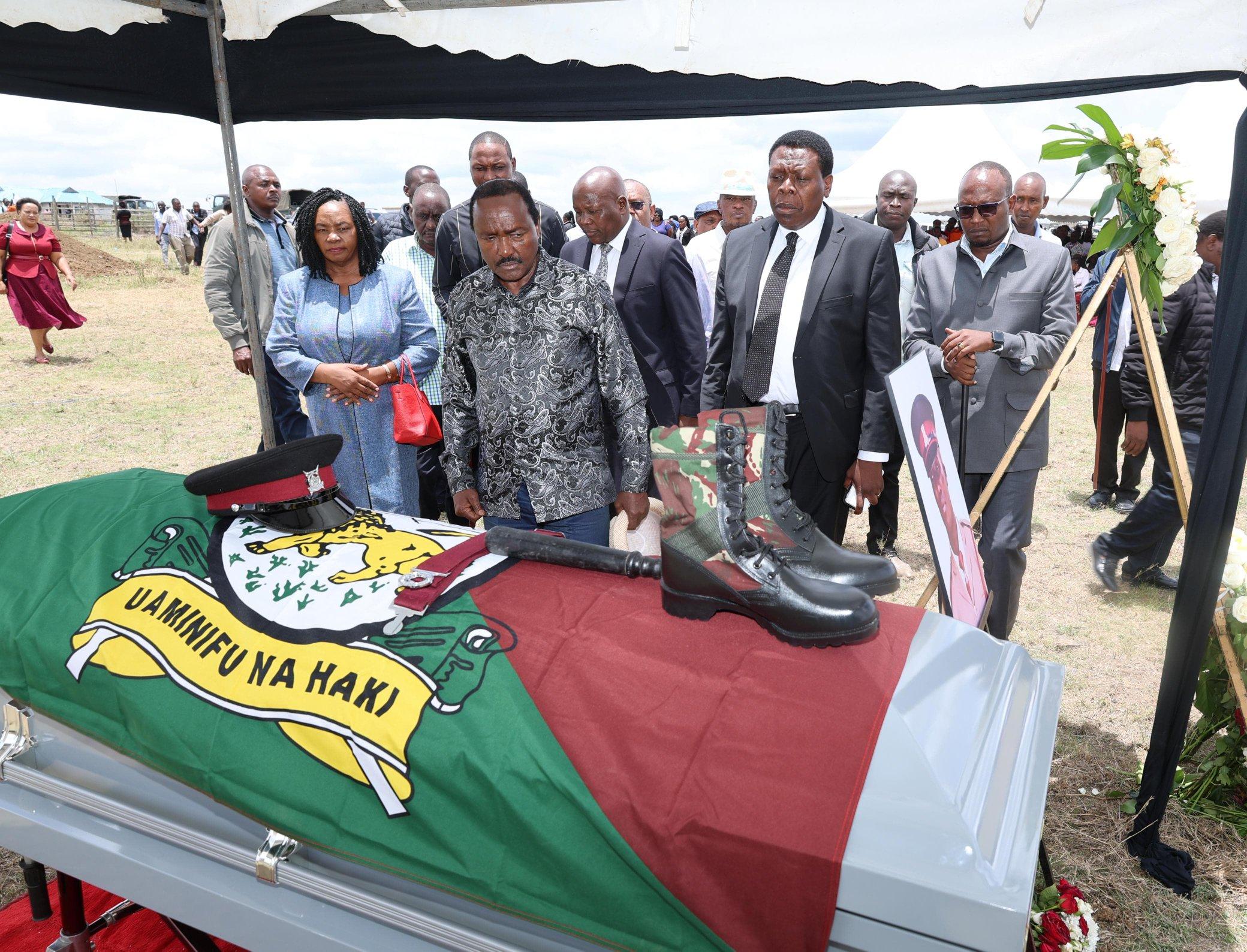 Leaders pay tribute to fallen Kenyan cop