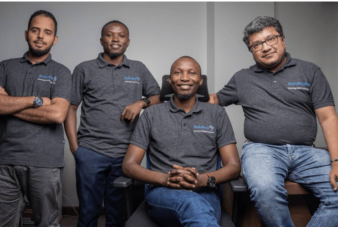 Place of technology in the contemporary workplace