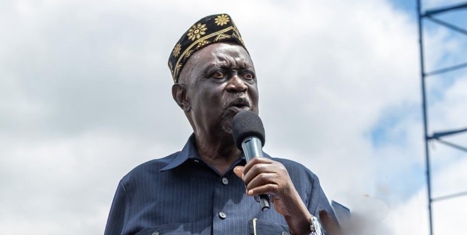 Revealed: Oburu warned Raila of possible family fallout