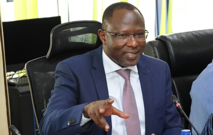 ‘Hold us to account, but be factual,’ IEBC boss urges media